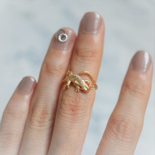 ヤモリが巻付くオープンリング （ゴールド）k18GP 【受注生産】 指輪