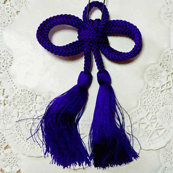 幸せ髪飾り・結び飾り・叶結び・紐飾り・飾り結び・ヘアアクセサリー・江戸紐・紫色・ユーピン・ 2枚目の画像