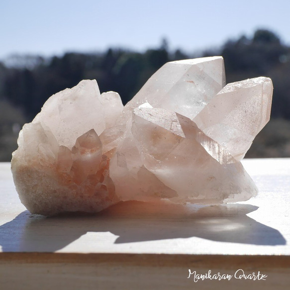 マニカラン水晶　クラスター　天然石　置物　インテリア マニカラン水晶 クラスター 天然石 置物 インテリア