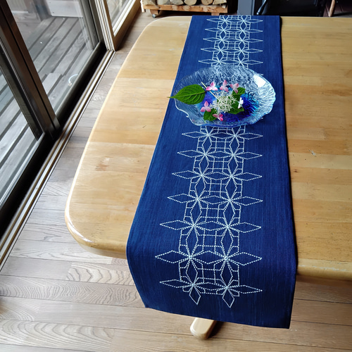 刺し子テーブルランナーついに完成！ | 日々のこと