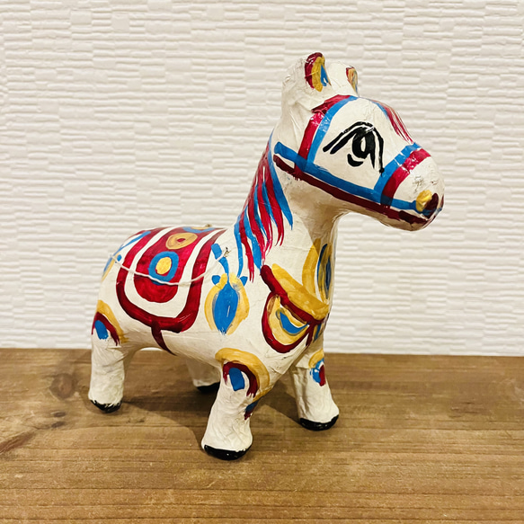 ミャンマー土産 木製 置物 ミャンマーおもちゃ張り子のおもちゃ 手作り置物 張り子のインテリア