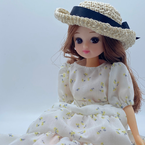 20 確認用プチブライス、リカちゃん用ニット帽(ベージュ)