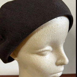 新作‼️カタチにこだわるベレー帽　リネン　ダークブラウン 5枚目の画像