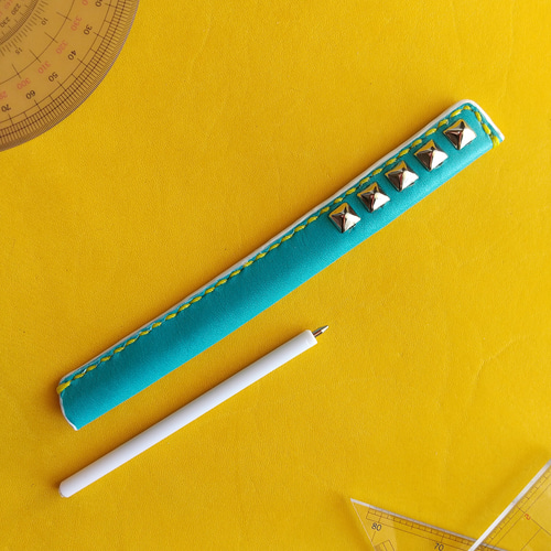 非売品⭐︎セーラースターズ文房具セット　懸賞品　レア スタッズレザーボールペン ターコイズ グリーン 細い お洒落 本革