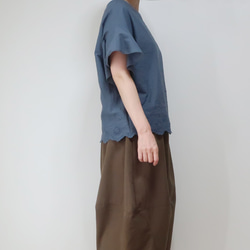 精緻蕾絲❣️荷葉邊袖刺繡圖案上衣（免費/共2色） 第16張的照片