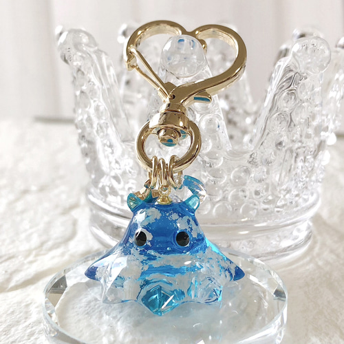 ☆雪の妖精☆アマビエさんレジンキーホルダーハンドメイド