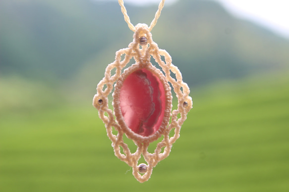 ロードクロサイト（インカローズ） 菱形 マイクロマクラメ ペンダント