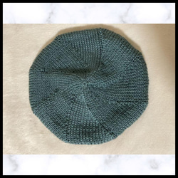 ニット帽　グリーン　グレー　手編み　ベレー帽　男女兼用　1年中着用できる　帽子 5枚目の画像