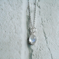 【silver925】ロイヤルブルームーンストーン　ネックレス〜lune bleue 4枚目の画像