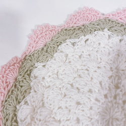 花束ドイリー(鍋敷き・レース・インテリア)-かぎ編み・レース編み- 3枚目の画像