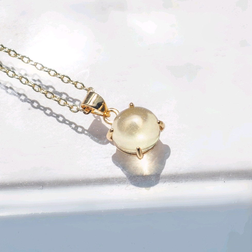 『幸せを呼び込む』バルティックアンバーイエローカラー(黄)ネックレス◇8㍉天然琥珀◇【14kgf】アレルギー対応◇天然石