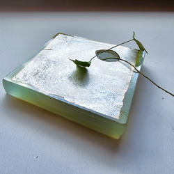 ガラス箱型花器銀箔　 5枚目の画像