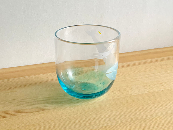 夏一番星コップ　ザトウクジラの親子　　グラス　ビアグラス 5枚目の画像