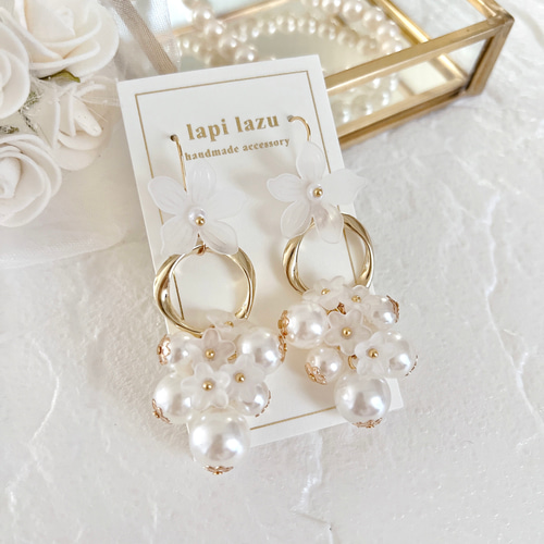全10色 フラワー × じゃらじゃらパール《ピアス/イヤリング》 ピアス