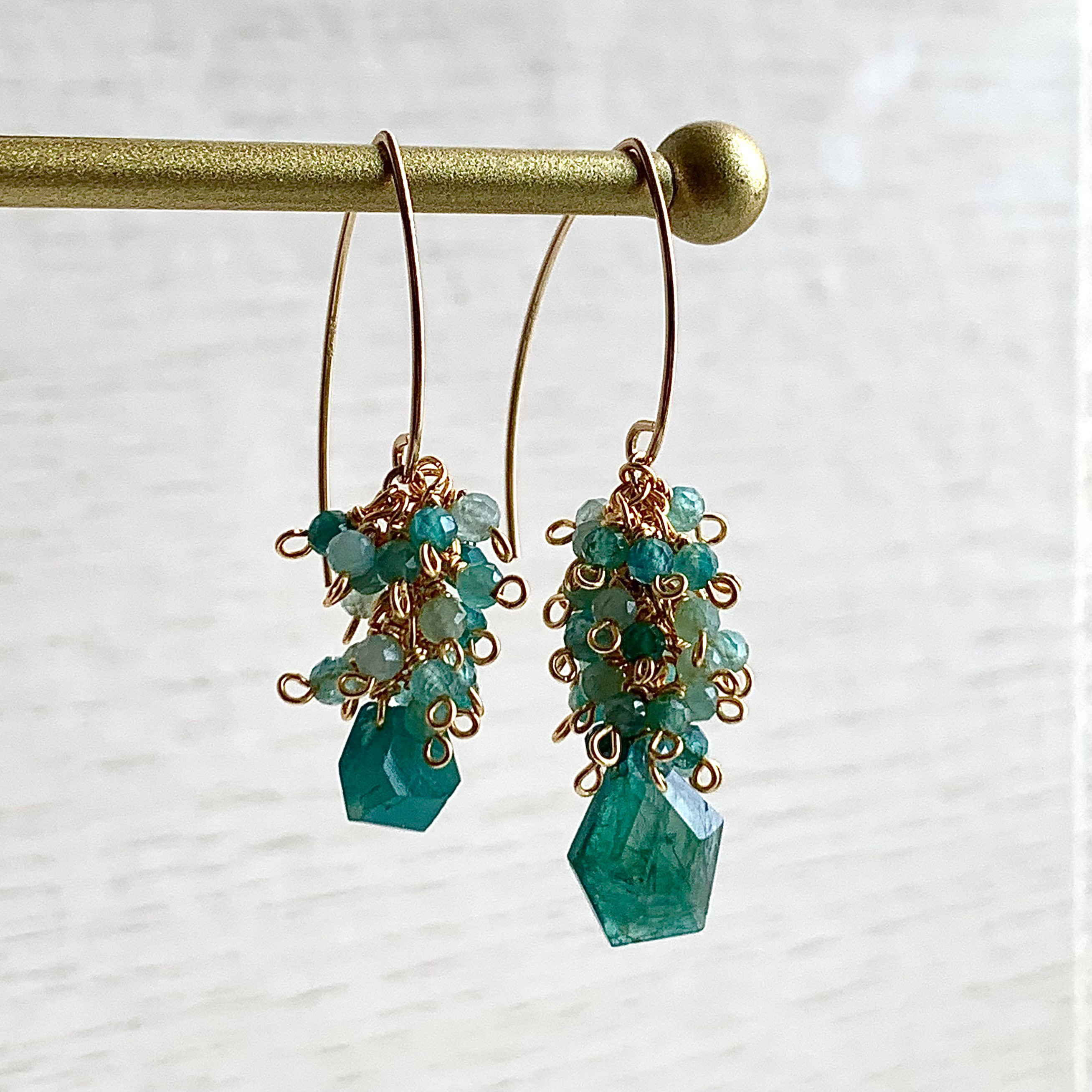 宝石質グランディディエライトの14kgfピアス☆ゴージャス アシンメトリー☆14kgfイヤリングへ変更可