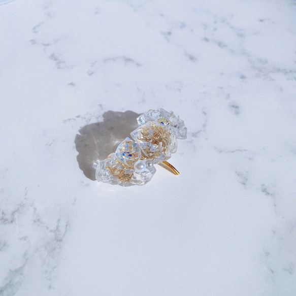 《送料無料》✨天然石風ポニーフック　クラスター　原石　水晶　天然石　クリア　マット　オーロラ 結晶 4枚目の画像