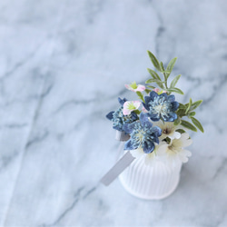 小さなお供え仏花　優しいブルー系　ペット用仏花にもおすすめ♪　一対対応可能！ 2枚目の画像