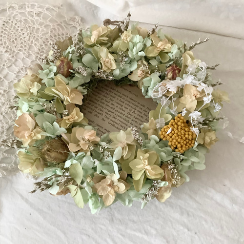 カシワバアジサイのナチュラルリース