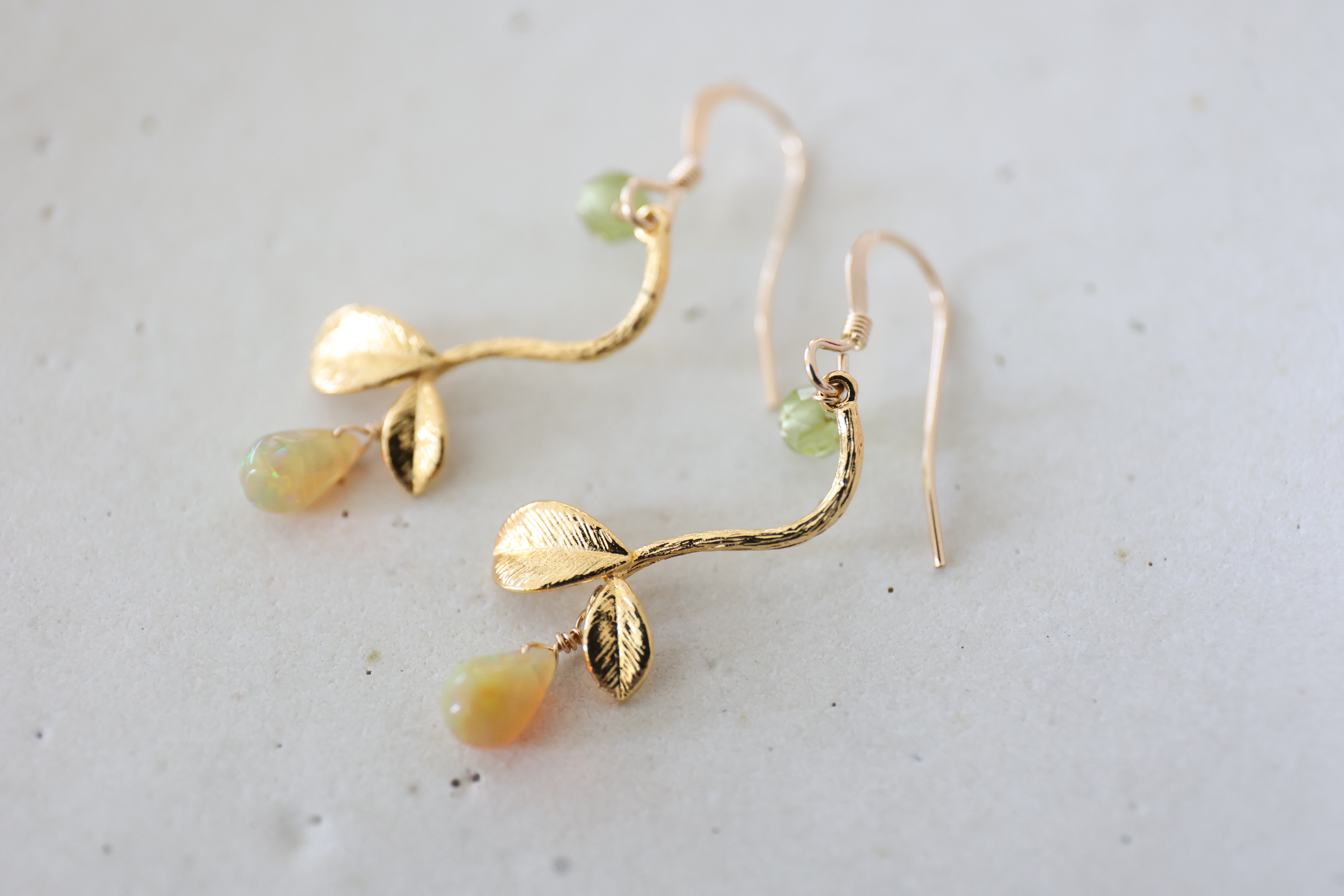 【⠀専用ページ 】ペリドット オパールピアス 14kgf 14KGF opal peridot pierce [kgf5033] ピアス（フック・チェーン
