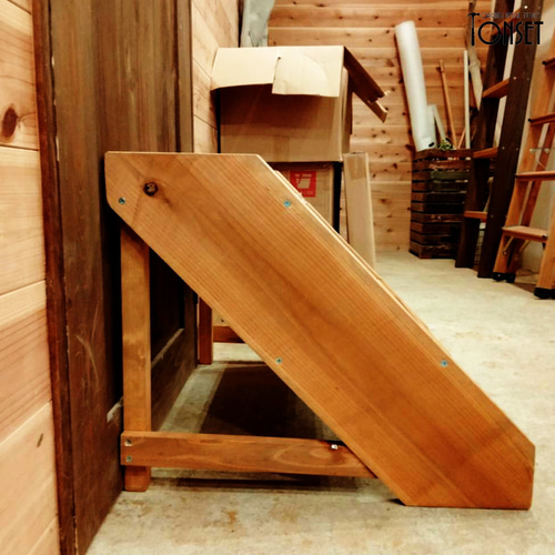 ドヤ顔で壇上にあがる階段 2段 オークcol. 椅子（チェアー）・スツール  