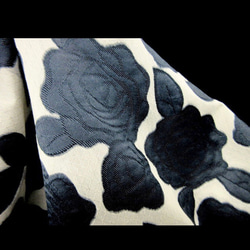 「超早割祭」素敵なバラ柄織り　涼しい立体　ブラックキャメルイタリア製コットンストレッチ　ゆったり肩落ち　 8枚目の画像