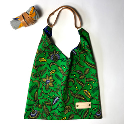 African print × Real leather Folding bag  つる草 1枚目の画像