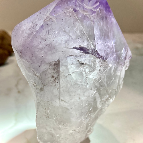 カクセコナイト内包✨レインボーラベンダーアメジスト結晶ラフストーン原石