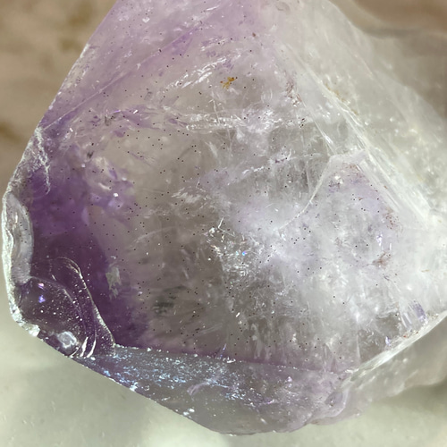 カクセコナイト内包✨レインボーラベンダーアメジスト結晶ラフストーン原石