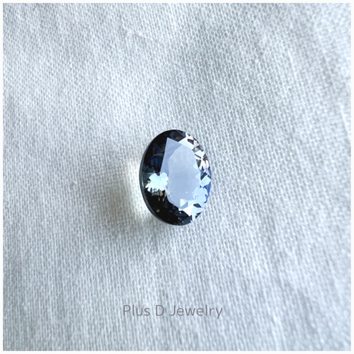 RA-019 バイカラーゾイサイト 3.20ct 天然石 +D 通販 14298409｜Creema