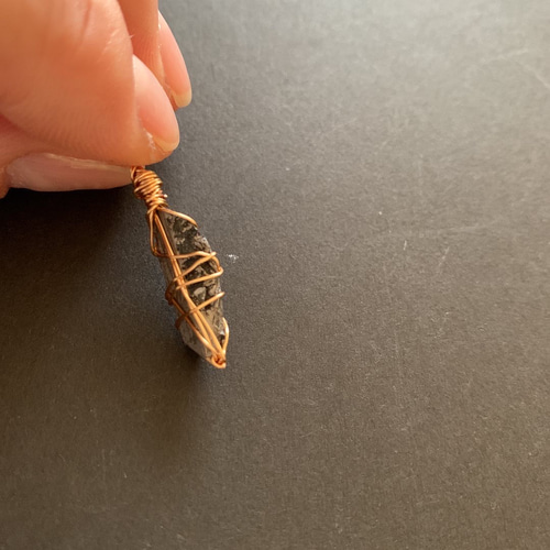 1.特別出品！希少隕石　ギベオン　14kgf  チャーム 113.特別出品！希少隕石ギベオン14kgfチャーム