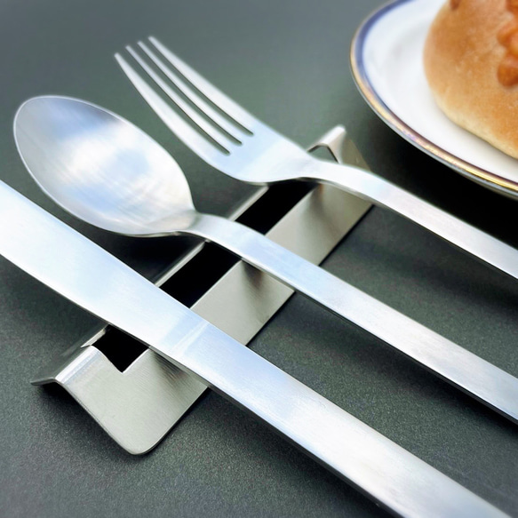 箸置き　ステンレス製　3つ置き用　　～Cutlery rest made of stainless steel～ 9枚目の画像