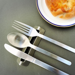 箸置き　ステンレス製　3つ置き用　　～Cutlery rest made of stainless steel～ 4枚目の画像