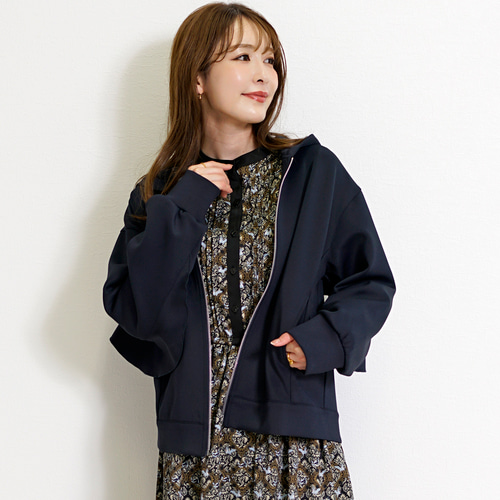 新品　TO BE CHIC ダンボールフリルパーカー　大きいサイズ46 💛ダンボールニットxバックフリルパーカー💛｜ノーリーズ