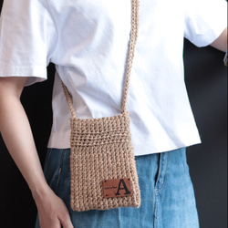 【イニシャル本革ワッペン】国産JUTE100%＊麻ヒモスマホショルダーバッグ(ポシェット)＊贈り物ギフトにも◎ 16枚目の画像