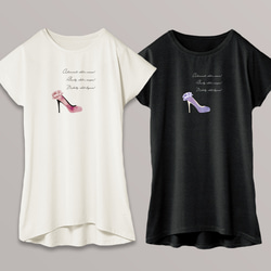 花飾りのハイヒールとメッセージのチュニック・ドルマンワンピTシャツ Mサイズ 1枚目の画像
