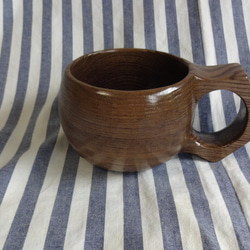 神代タモで作った一木彫りコーヒーカップ。 5枚目の画像