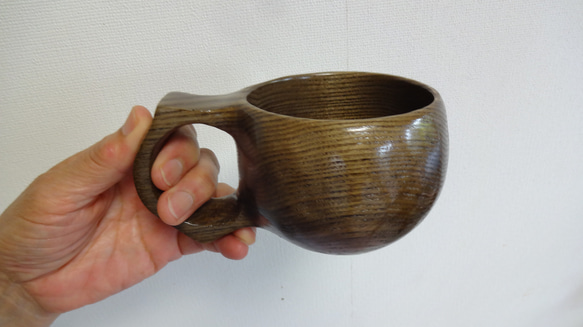 神代タモで作った一木彫りコーヒーカップ。 10枚目の画像