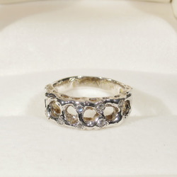 再生ダイヤモンドとSV925の指輪（リングサイズ：10号、ロジウム厚メッキ、オリジナルデザインの枠） 2枚目の画像