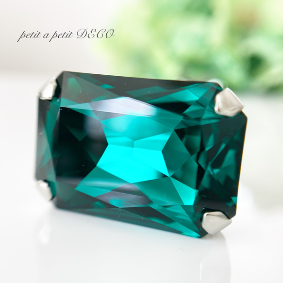 Many Thanks✴︎Creema限定 スワロフスキー®︎ Rectangle ヘアゴムorポニーフック エメラルド 8枚目の画像