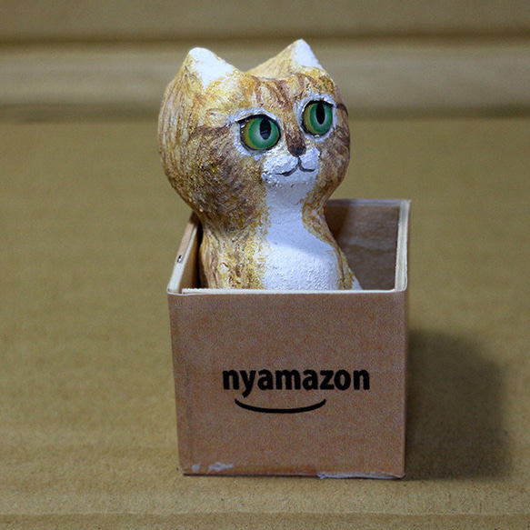 nyamzon箱と猫シリーズ　2　チャトラ 2枚目の画像