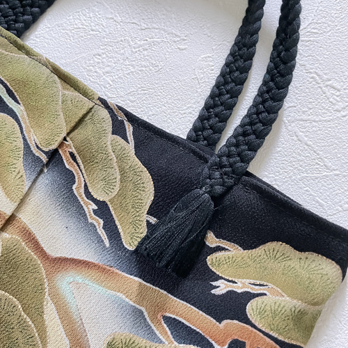 慶弔 リバーシブル 着物リメイク 鶴と松竹 トートバッグ 黒留袖