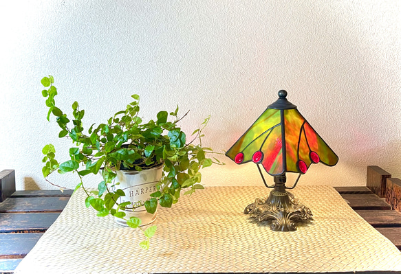 さくらんぼのランプ　ステンドグラス 2枚目の画像