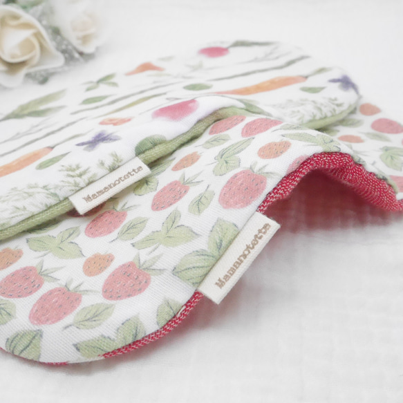 ふわふわガーゼハンカチ『いちご・やさい』優しい肌触りの8重ガーゼハンカチ 10×20cm ギフトにも☺ 5枚目の画像