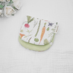 ふわふわガーゼハンカチ『いちご・やさい』優しい肌触りの8重ガーゼハンカチ 10×20cm ギフトにも☺ 4枚目の画像