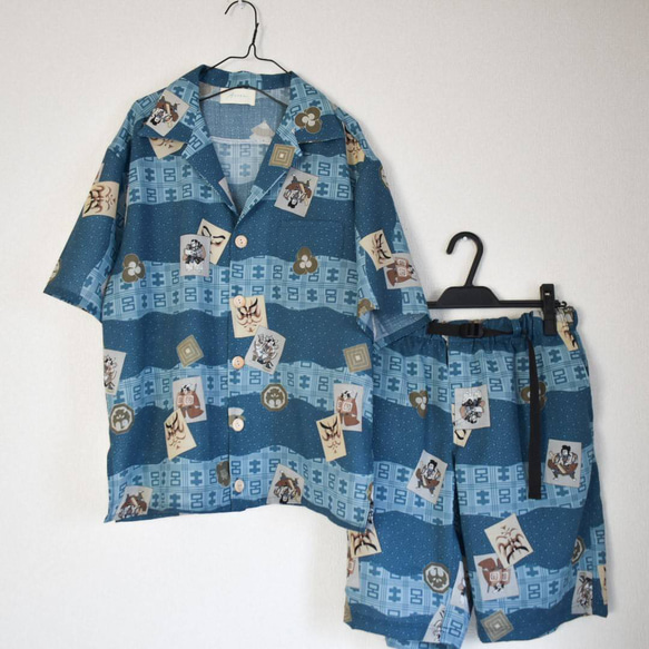 Acote 半袖 アロハシャツ ショートパンツ セットアップ 着物リメイク 武士 侍 凧柄 3枚目の画像