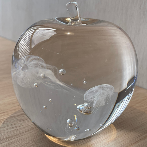 リンゴの海のオキクラゲ ガラスオブジェ 07 その他置物 NOBE GLASS