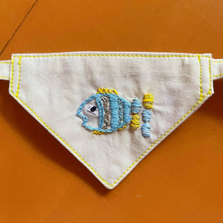 魚刺繍の安全バックル猫首輪(長さオーダー制) 2枚目の画像
