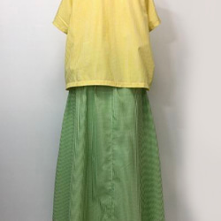 【SALE】　黄緑 マキシ丈上質タイプライタークロス 　ゴムウエスト　ロングフレアースカート　総丈 89cm　ポケット有 4枚目の画像
