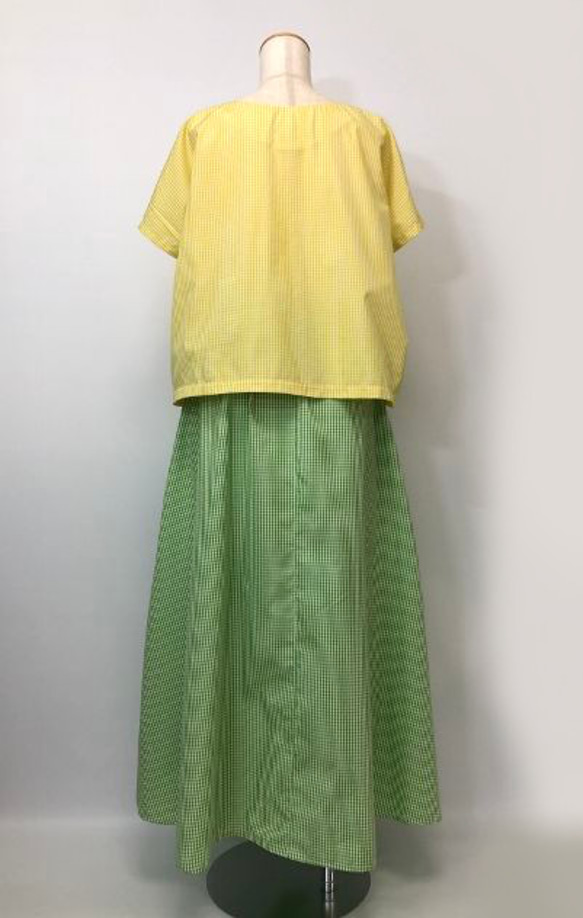 【SALE】　黄緑 マキシ丈上質タイプライタークロス 　ゴムウエスト　ロングフレアースカート　総丈 89cm　ポケット有 4枚目の画像