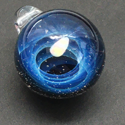 ● blue planet glass （BB）●/ ボロシリケイトガラス/ペンダント/ブループラネット 4枚目の画像